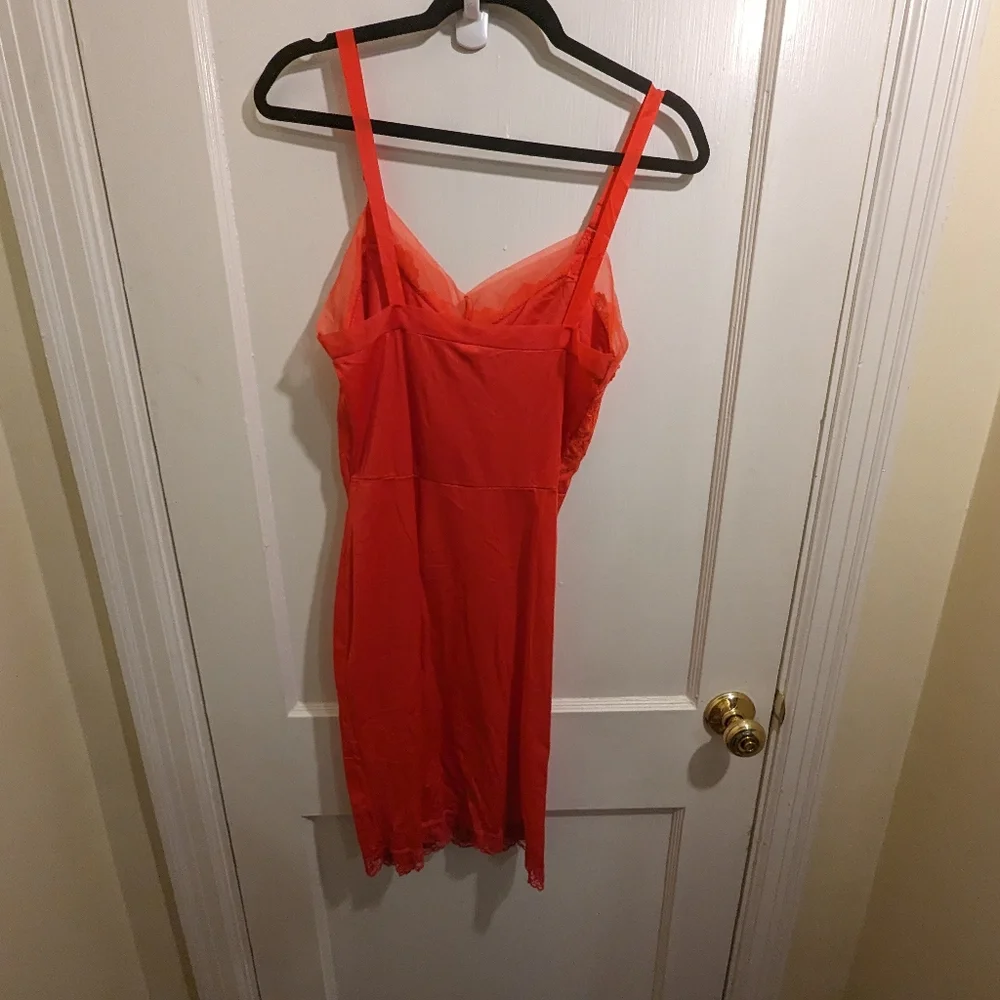 Vintage Union made reddish pink slip dress - Picture 3 of 4